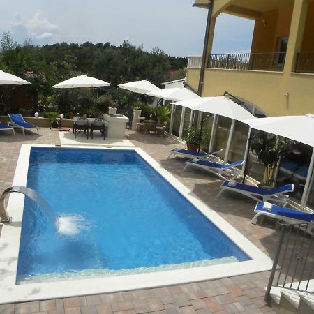 Anka Strman Apartment Makarska Exterior foto
