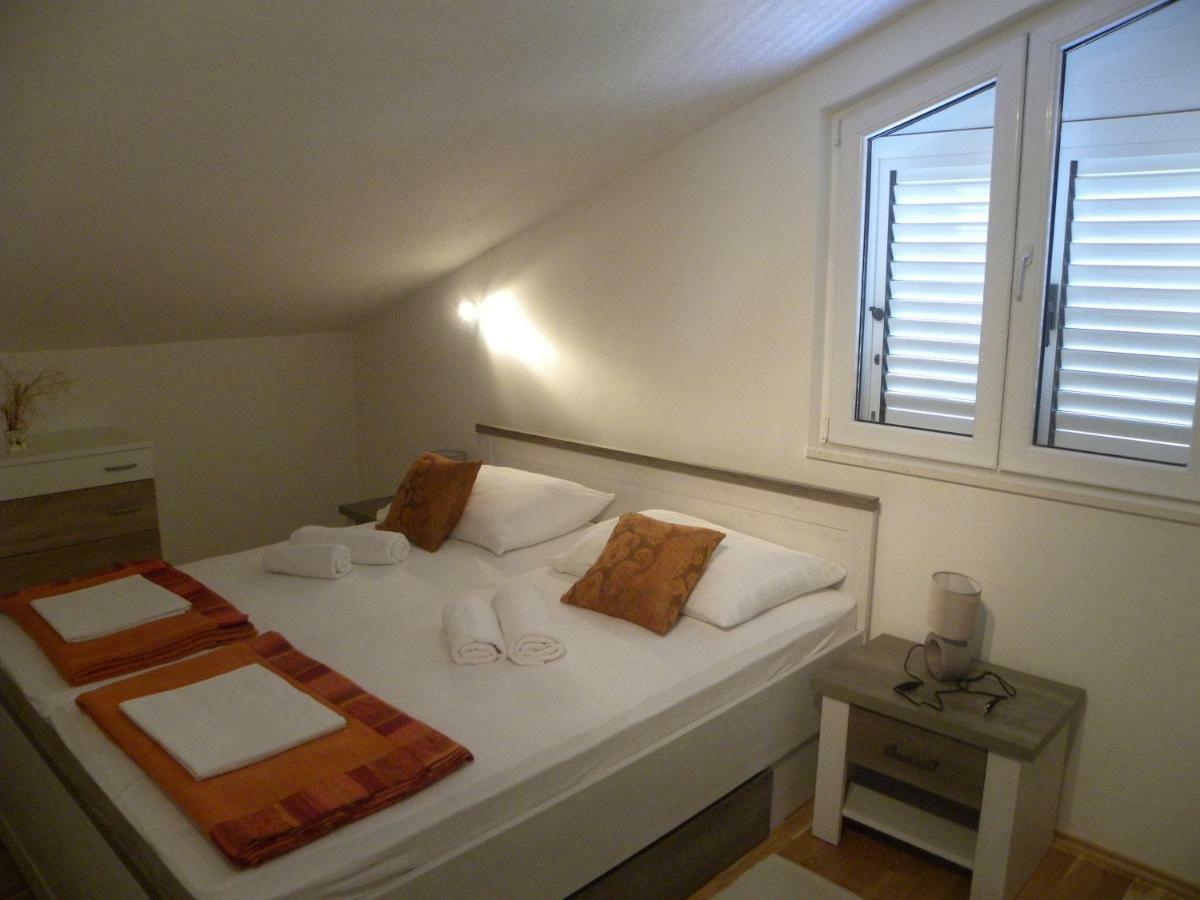 Anka Strman Apartment Makarska Exterior foto