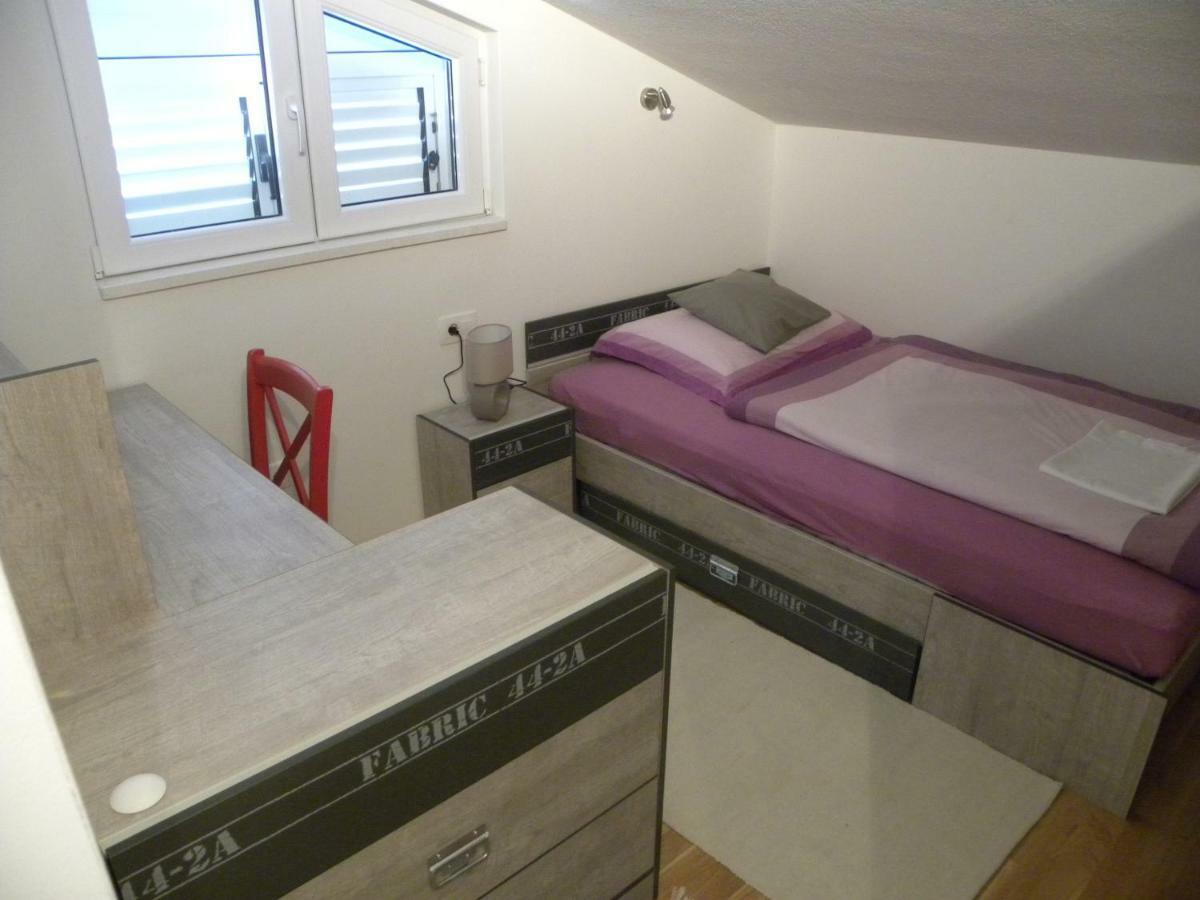 Anka Strman Apartment Makarska Exterior foto