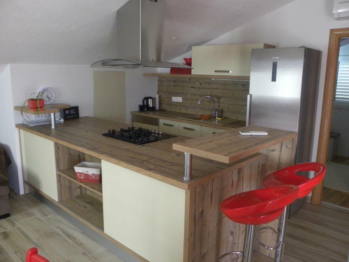 Anka Strman Apartment Makarska Exterior foto