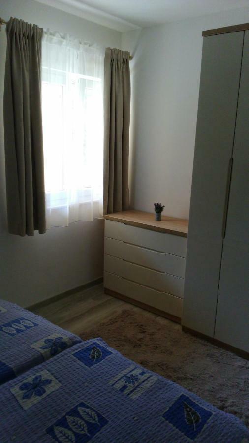 Anka Strman Apartment Makarska Exterior foto