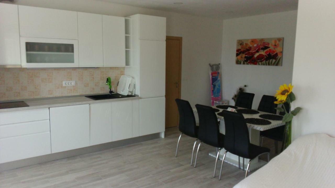 Anka Strman Apartment Makarska Exterior foto